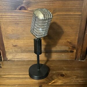 Retro Tin Microphone Prop with Stand fake vintage style Decor Display